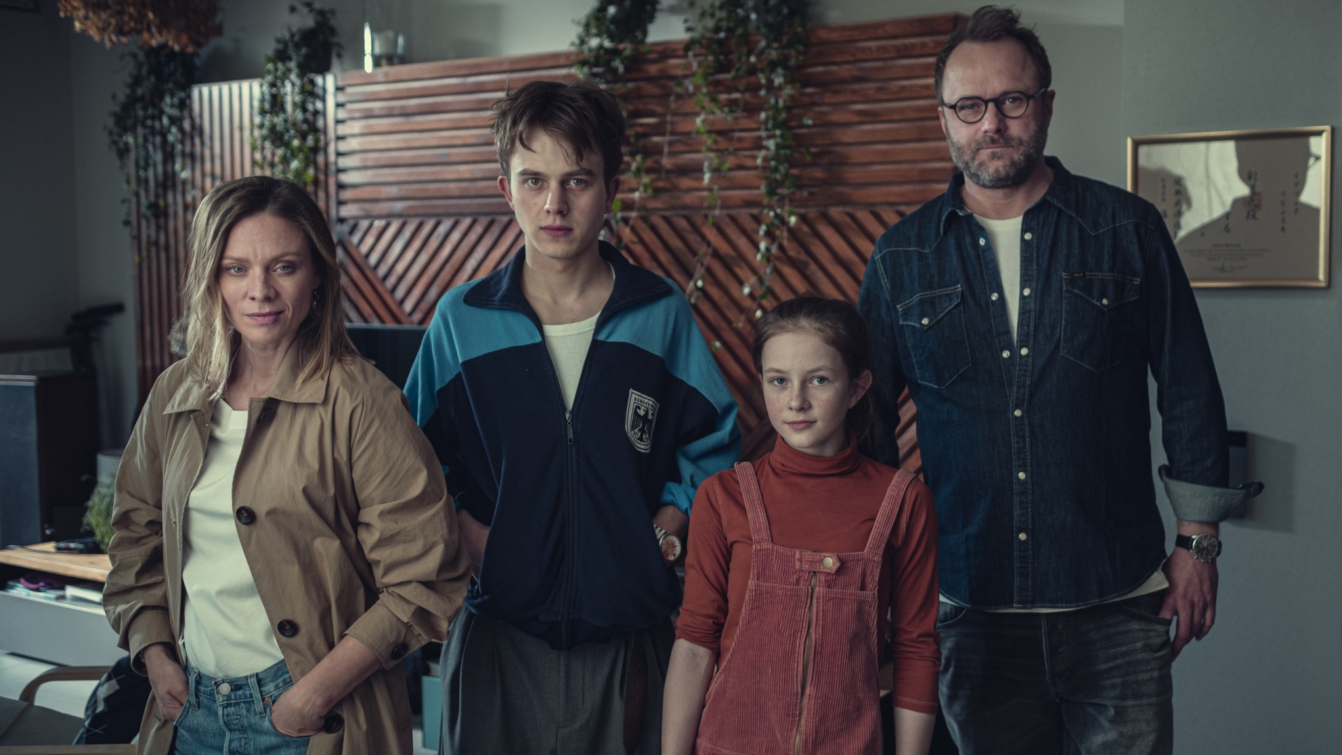 Hold Tight 1. Sezon 1. Bölüm