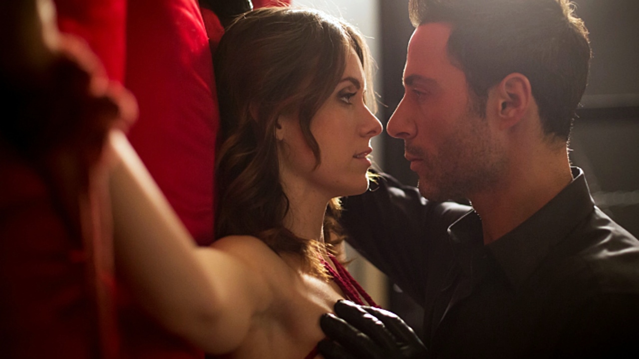 Submission 1. Sezon 1. Bölüm