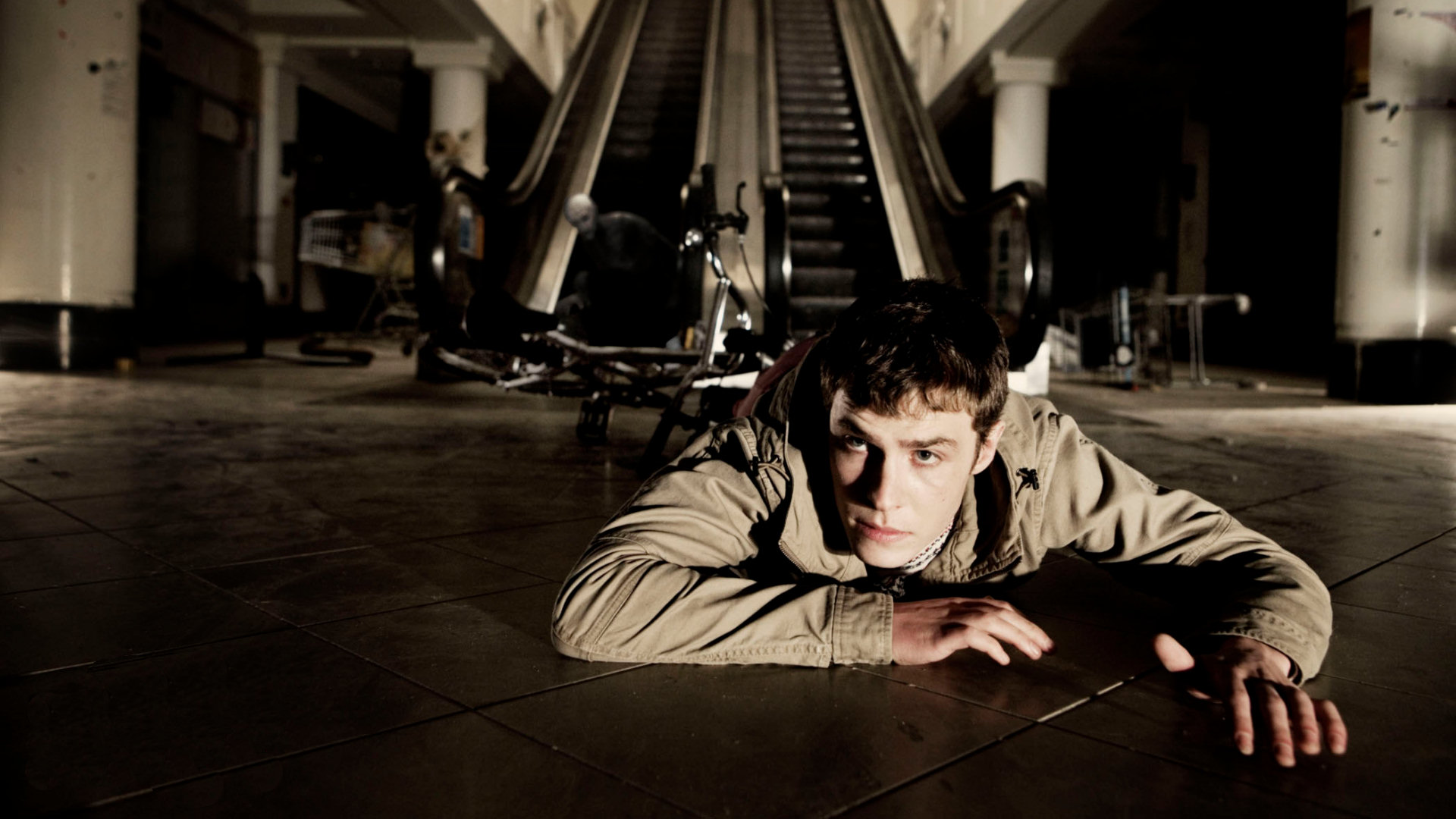 The Fades 1. Sezon 1. Bölüm