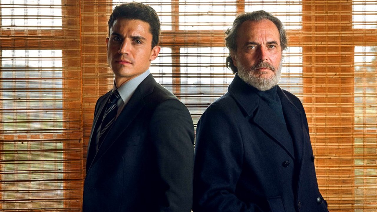 Unauthorized Living 1. Sezon 12. Bölüm