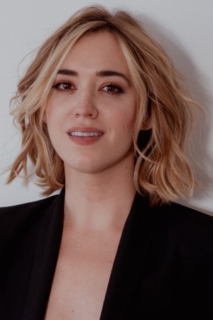 Andrea Bowen tüm dizileri dizigom'da