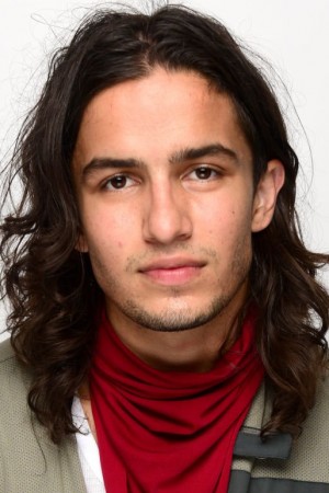 Aramis Knight tüm dizileri dizigom'da