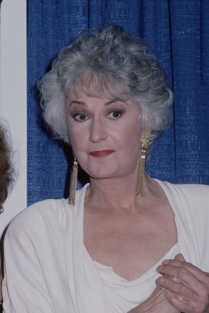 Bea Arthur tüm dizileri dizigom'da