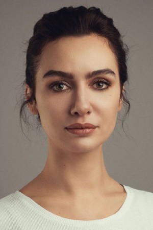 Birce Akalay tüm dizileri dizigom'da