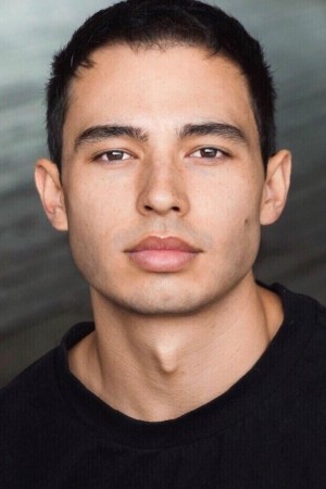 Brodie Townsend tüm dizileri dizigom'da