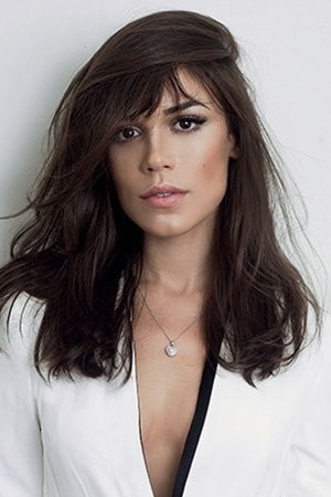 Carla Salle tüm dizileri dizigom'da