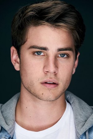 Carson Rowland tüm dizileri dizigom'da