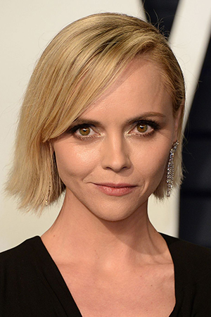 Christina Ricci tüm dizileri dizigom'da