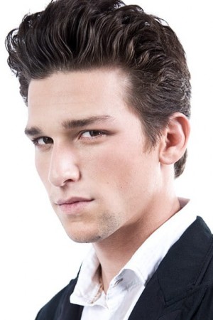 Daren Kagasoff tüm dizileri dizigom'da