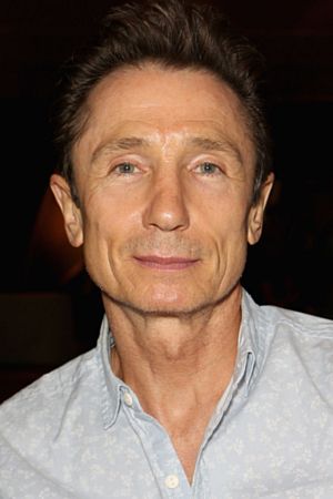 Dominic Keating tüm dizileri dizigom'da