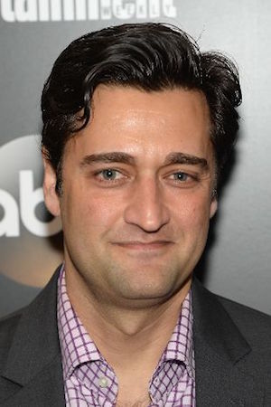 Donnie Keshawarz tüm dizileri dizigom'da