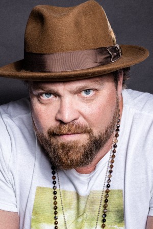 Drew Powell tüm dizileri dizigom'da
