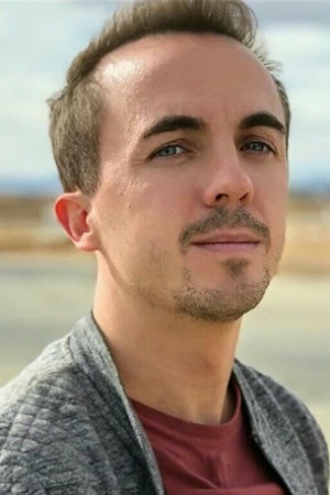 Frankie Muniz tüm dizileri dizigom'da