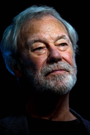 Gordon Pinsent tüm dizileri dizigom'da