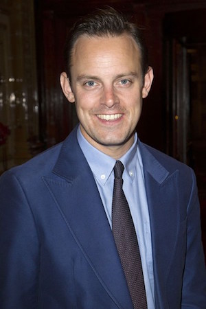 Harry Hadden-Paton tüm dizileri dizigom'da
