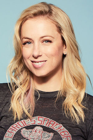 Iliza Shlesinger tüm dizileri dizigom'da