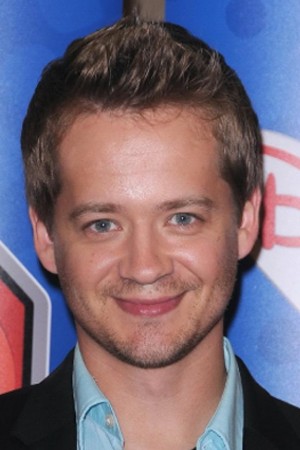 Jason Earles tüm dizileri dizigom'da
