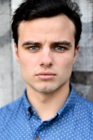 Josh McKenzie tüm dizileri dizigom'da