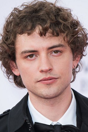 Josh Whitehouse tüm dizileri dizigom'da