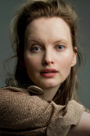 Julia Bache-Wiig tüm dizileri dizigom'da