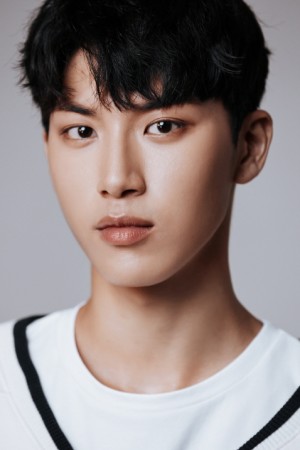 Kim In-Sik tüm dizileri dizigom'da