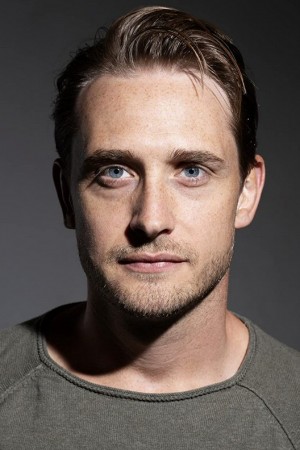 Lars Berge tüm dizileri dizigom'da