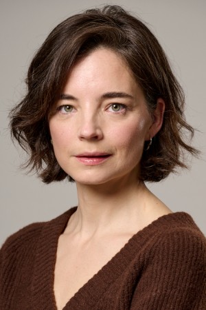 Louise Peterhoff tüm dizileri dizigom'da