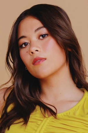 Lukita Maxwell tüm dizileri dizigom'da