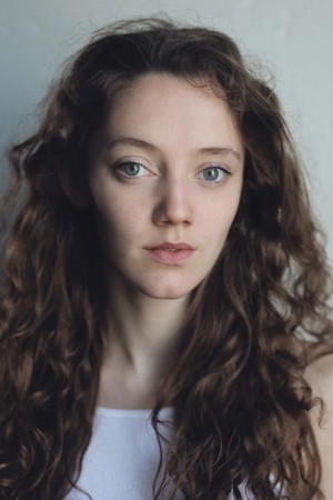 Mirren Mack tüm dizileri dizigom'da