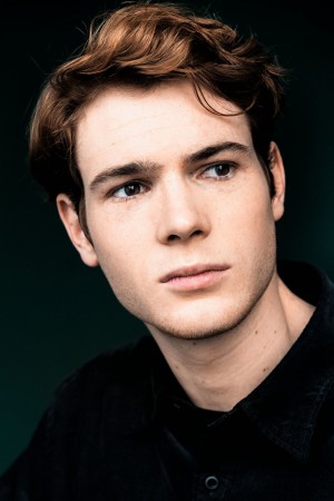 Philip Froissant tüm dizileri dizigom'da