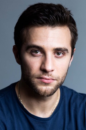 Pol Monen tüm dizileri dizigom'da