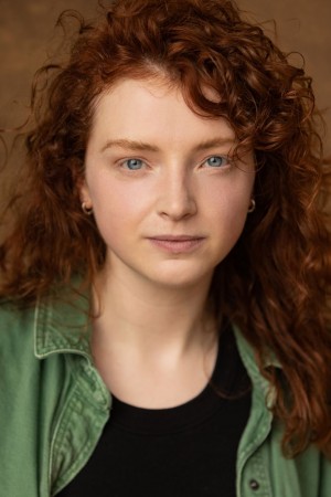 Rhian Blundell tüm dizileri dizigom'da