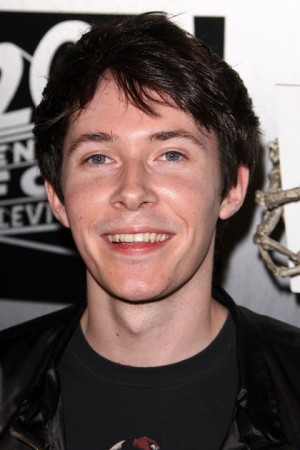 Ryan Cartwright tüm dizileri dizigom'da