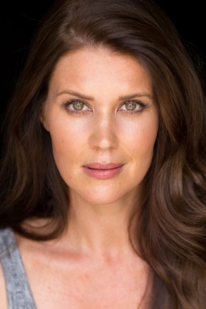 Sarah Lancaster tüm dizileri dizigom'da