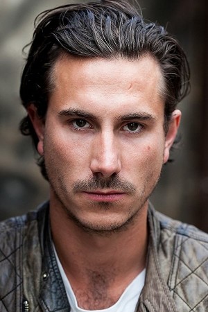 Billy Postlethwaite tüm dizileri dizigom'da