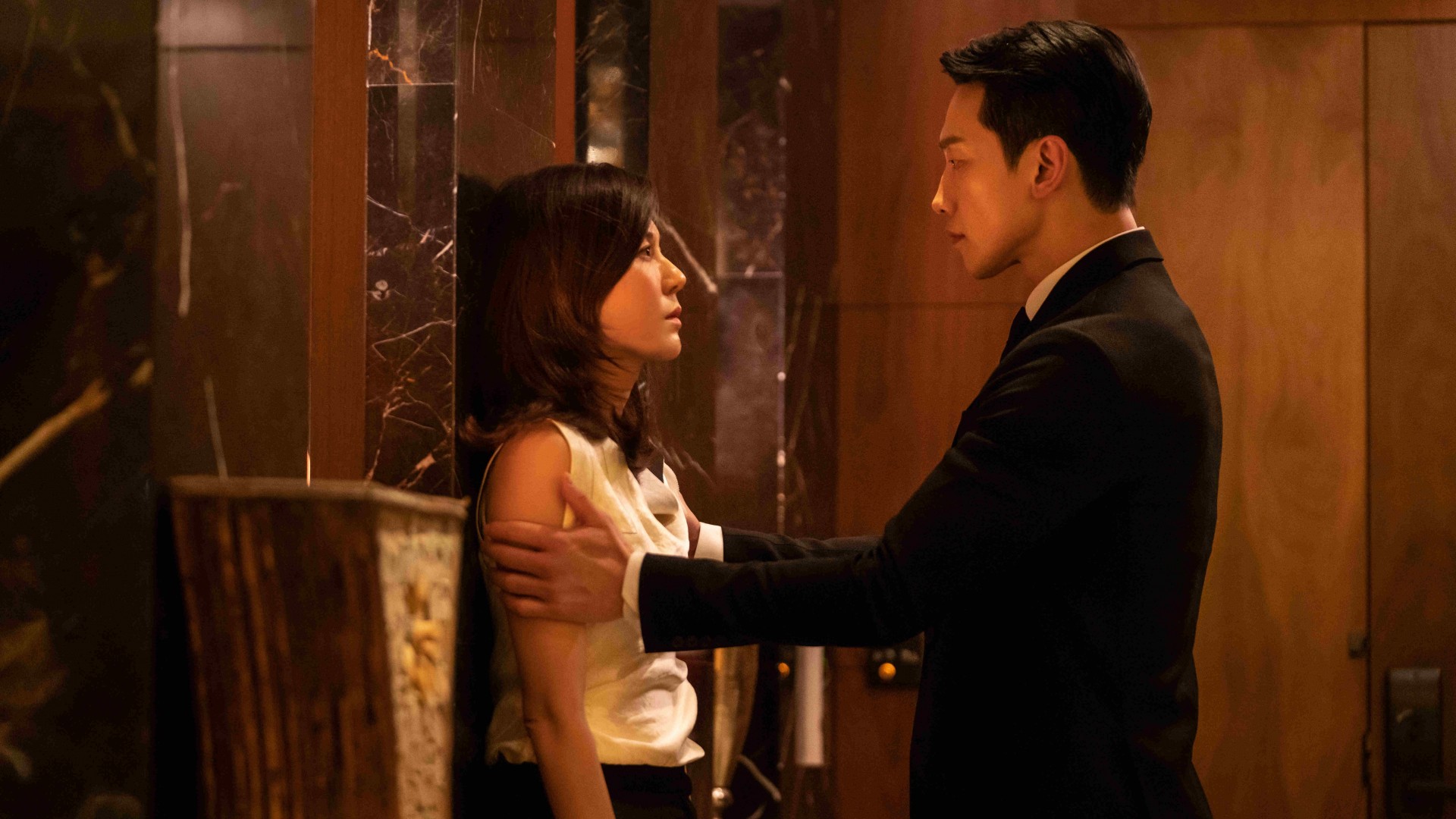 Red Swan 1. Sezon 7. Bölüm