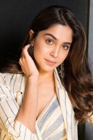 Sharvari tüm dizileri dizigom'da