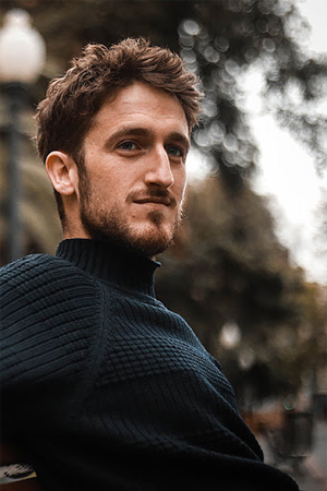 Joan Amargós tüm dizileri dizigom'da