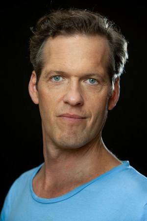 Niklas Engdahl tüm dizileri dizigom'da