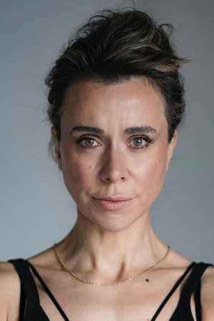 Andreea Vasile tüm dizileri dizigom'da