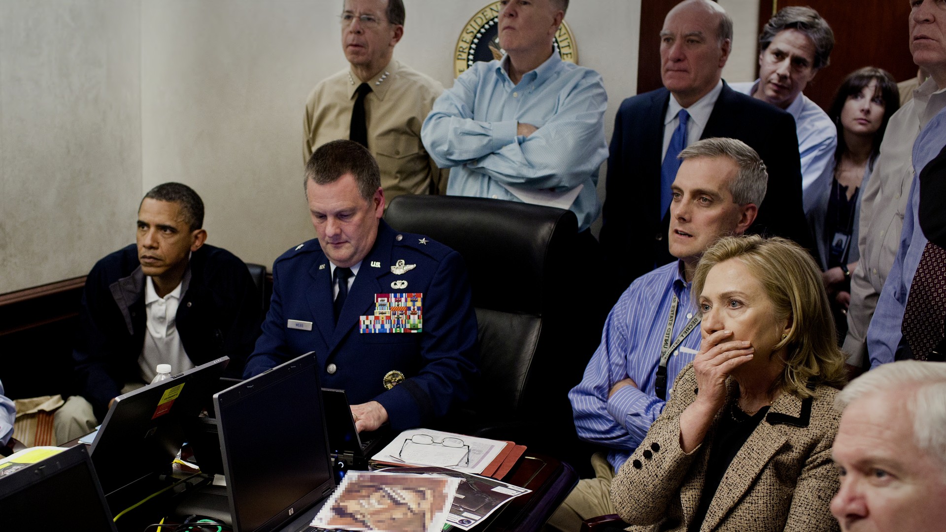 American Manhunt: Osama bin Laden 1. Sezon 2. Bölüm