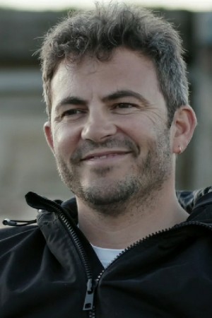 Dino Casimiro tüm dizileri dizigom'da