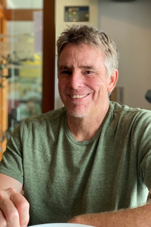 Mike Prickett tüm dizileri dizigom'da