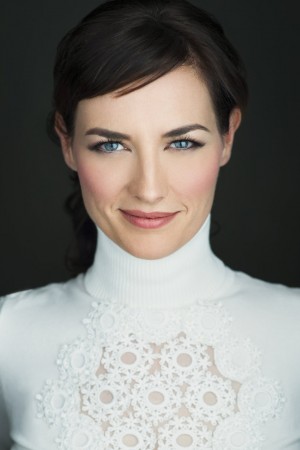 Erica Carroll tüm dizileri dizigom'da