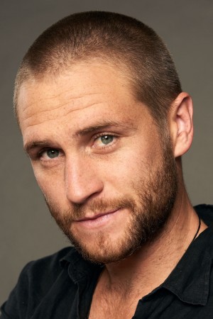 George Mason tüm dizileri dizigom'da