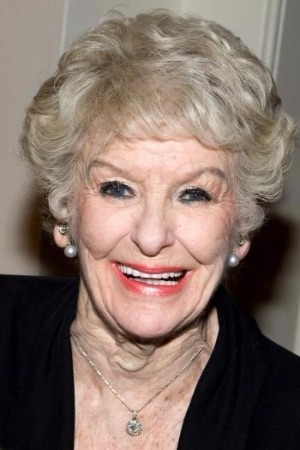 Elaine Stritch tüm dizileri dizigom'da