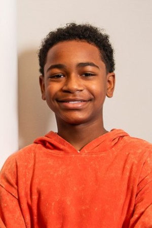 Blake Cameron James tüm dizileri dizigom'da