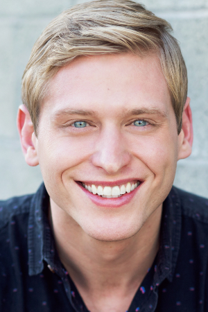 Nicholas Logan tüm dizileri dizigom'da