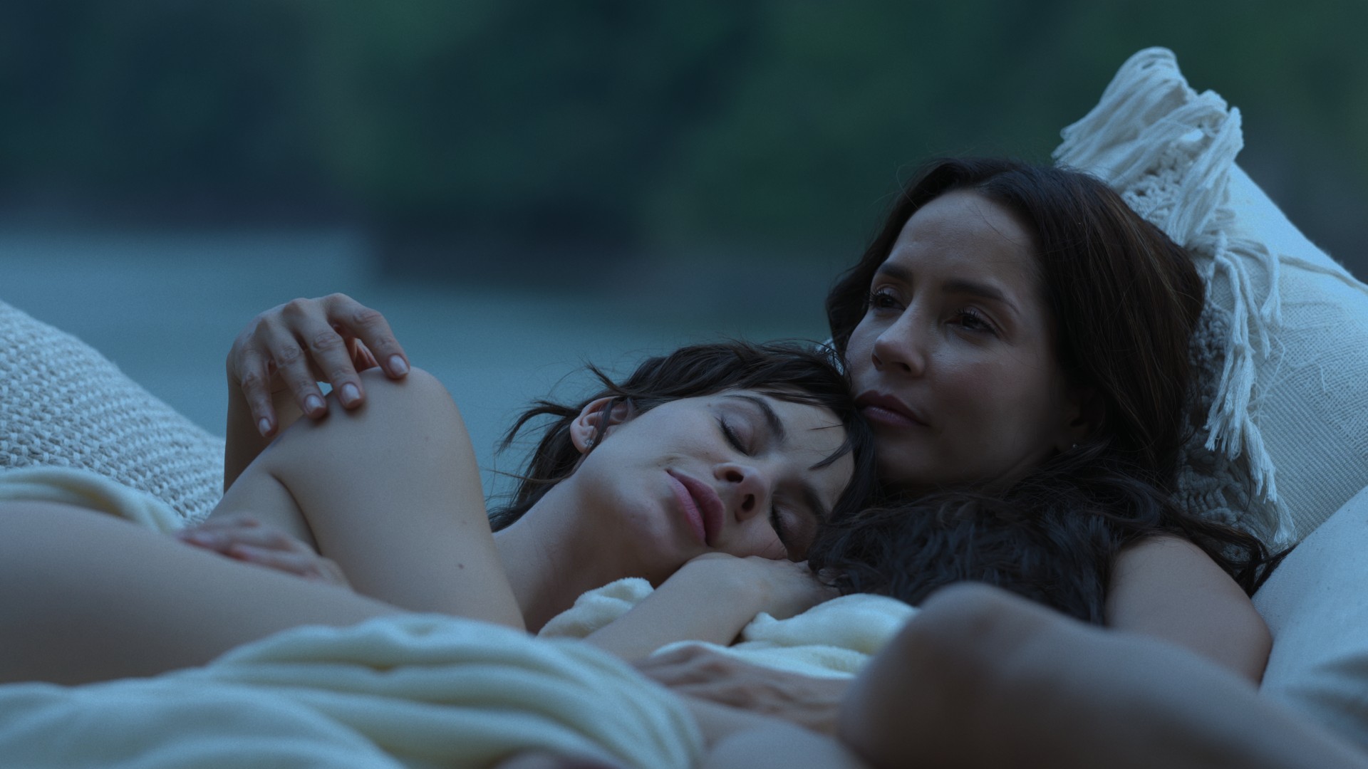 The Guest (La huésped) 1. Sezon 8. Bölüm