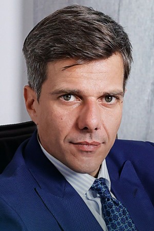 Domenico Diele tüm dizileri dizigom'da